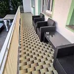 Adriahouse