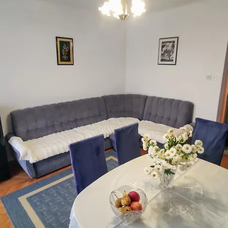 Adriahouse Appartement Punat