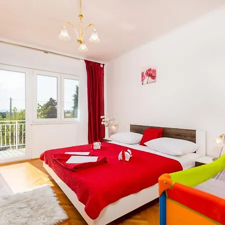 Adriahouse Apartment