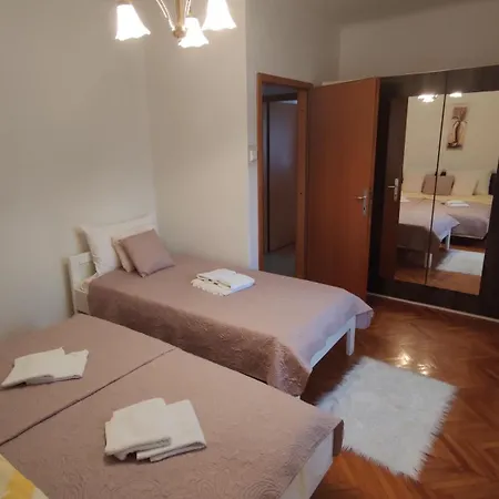 Apartman Adriahouse