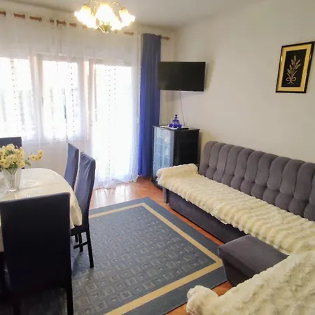 Apartament Adriahouse *